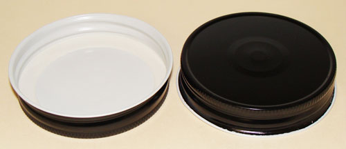 70MM BLACK/WHITE THREADS, KNURLS, & CURL TIN-PLATE STEEL BUTTONED METAL CONTINUOUS THREAD (CT) CAP WITH PLASTISOL LINER