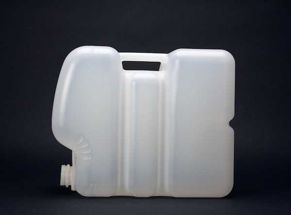 2.5GALLON WHITE MCKESSON DISPENSER RECTANGULAR HDPE