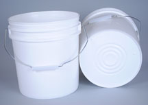 2 GALLON WHITE HDPE WITH HANDLE ROUND