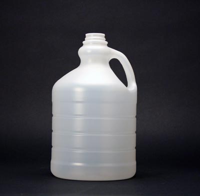 128OZ WHITE DECANTER ROUND HDPE WITH 38MM NECK