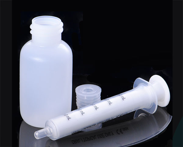 2OZ NATURAL DOSEGUARD ROUND DISPENSING SYSTEM WITH ADPATER AND 5ML ORAL DISPENSER